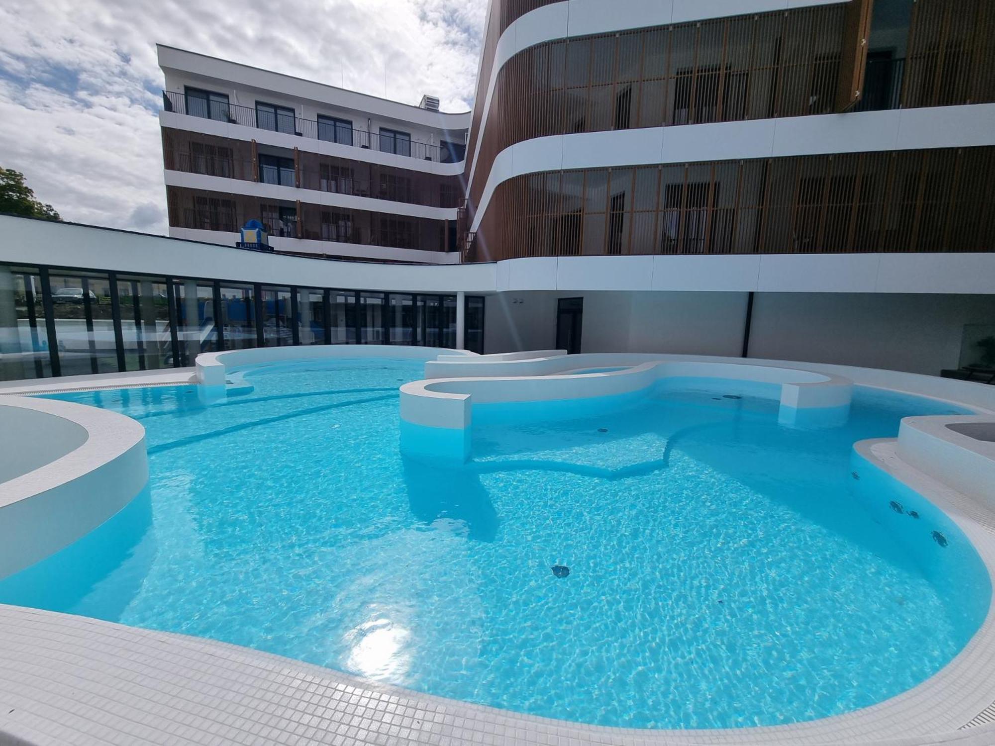 Baltic Waves Resort Baseny Bawialnia Silownia Garaz W Cenie Miedzyzdroje Eksteriør bilde